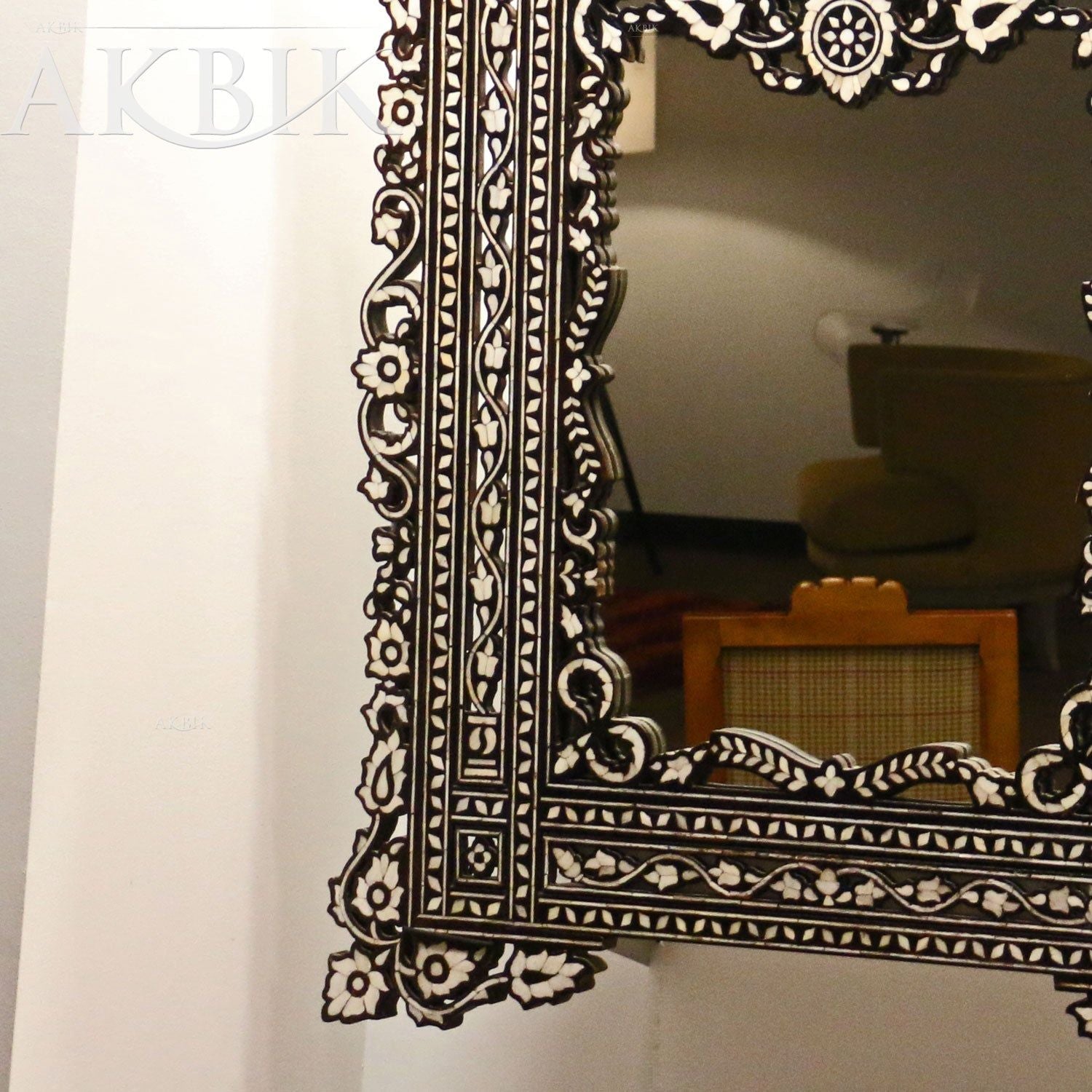 Solare Mirror – Mother of Pearl Inlay with Ancient Spirit by Akbik Furniture & Design