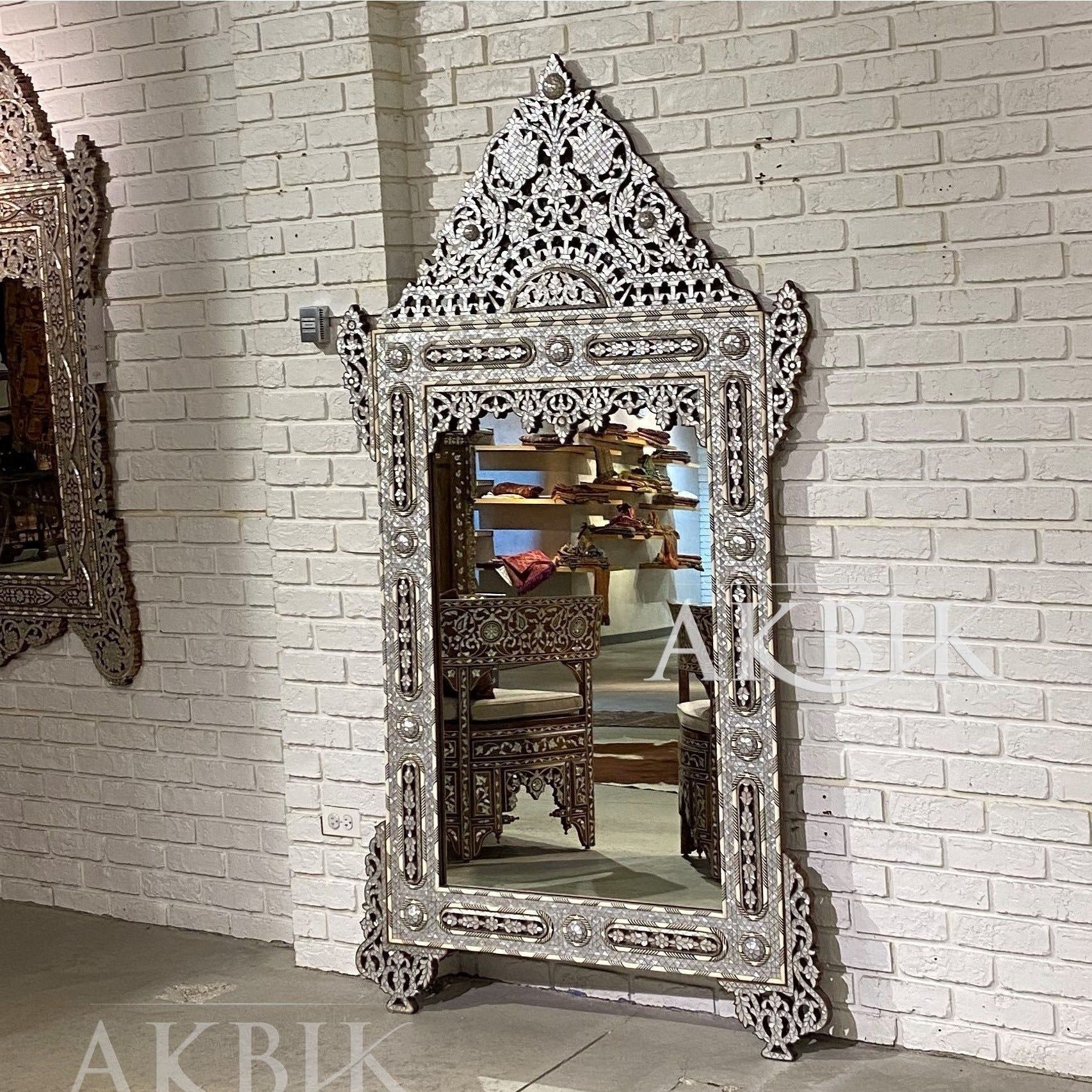 Syrian Mirror inlaid with mother of pearl on walnut - AKBIK Furniture & Design