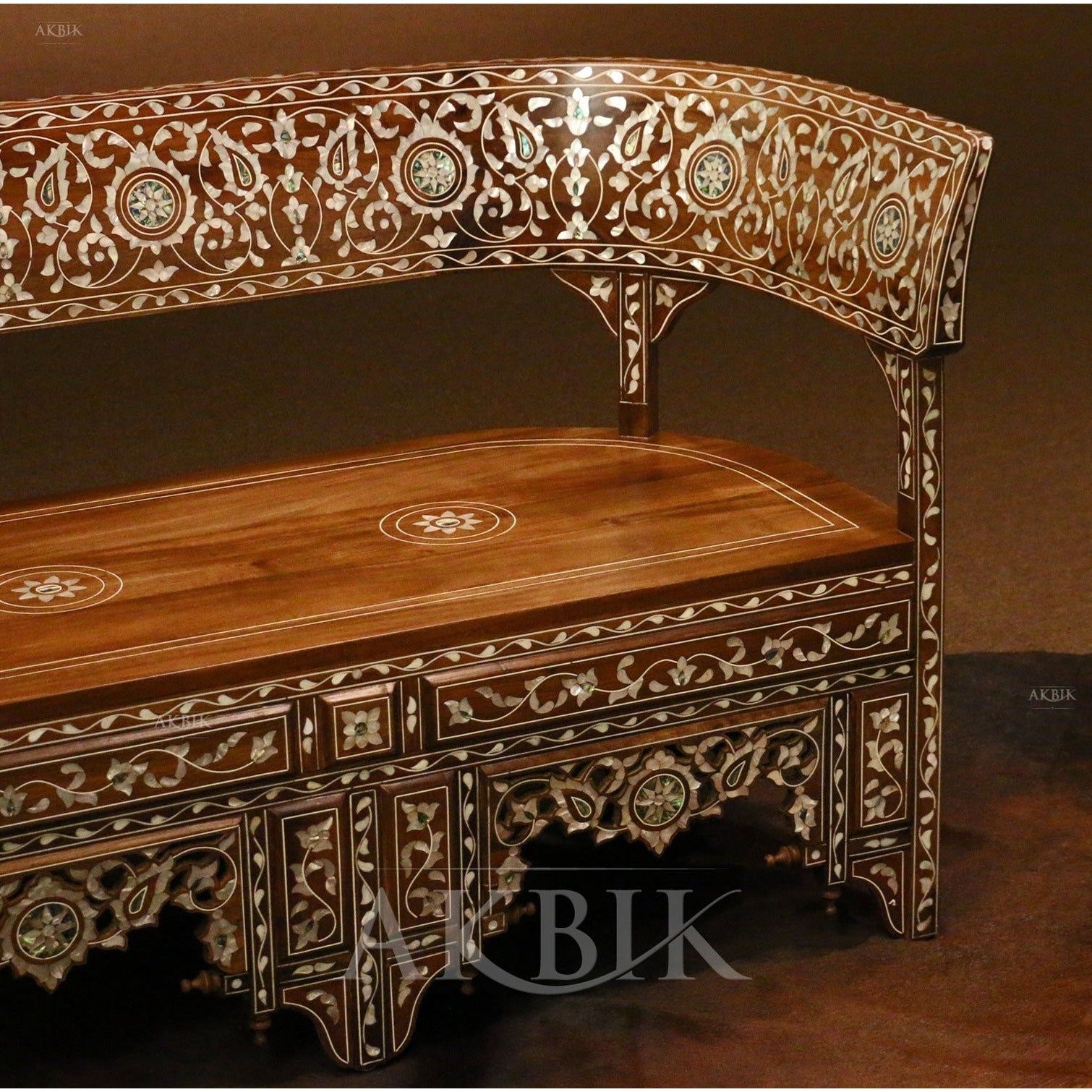 GARDEN OF PEARLS SETTEE - AKBIK Furniture & Design