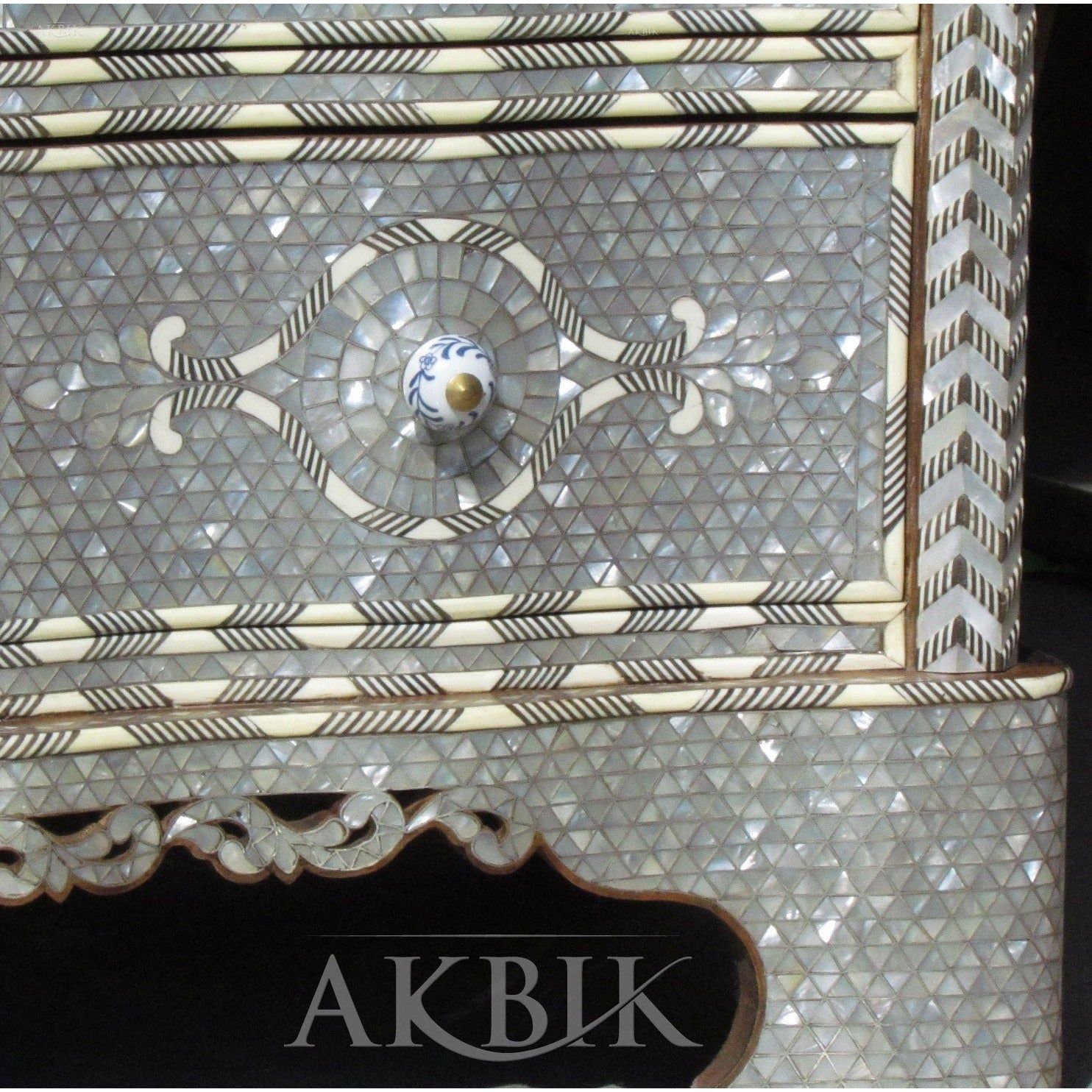 SILVER RAIN CHEST - AKBIK Furniture & Design