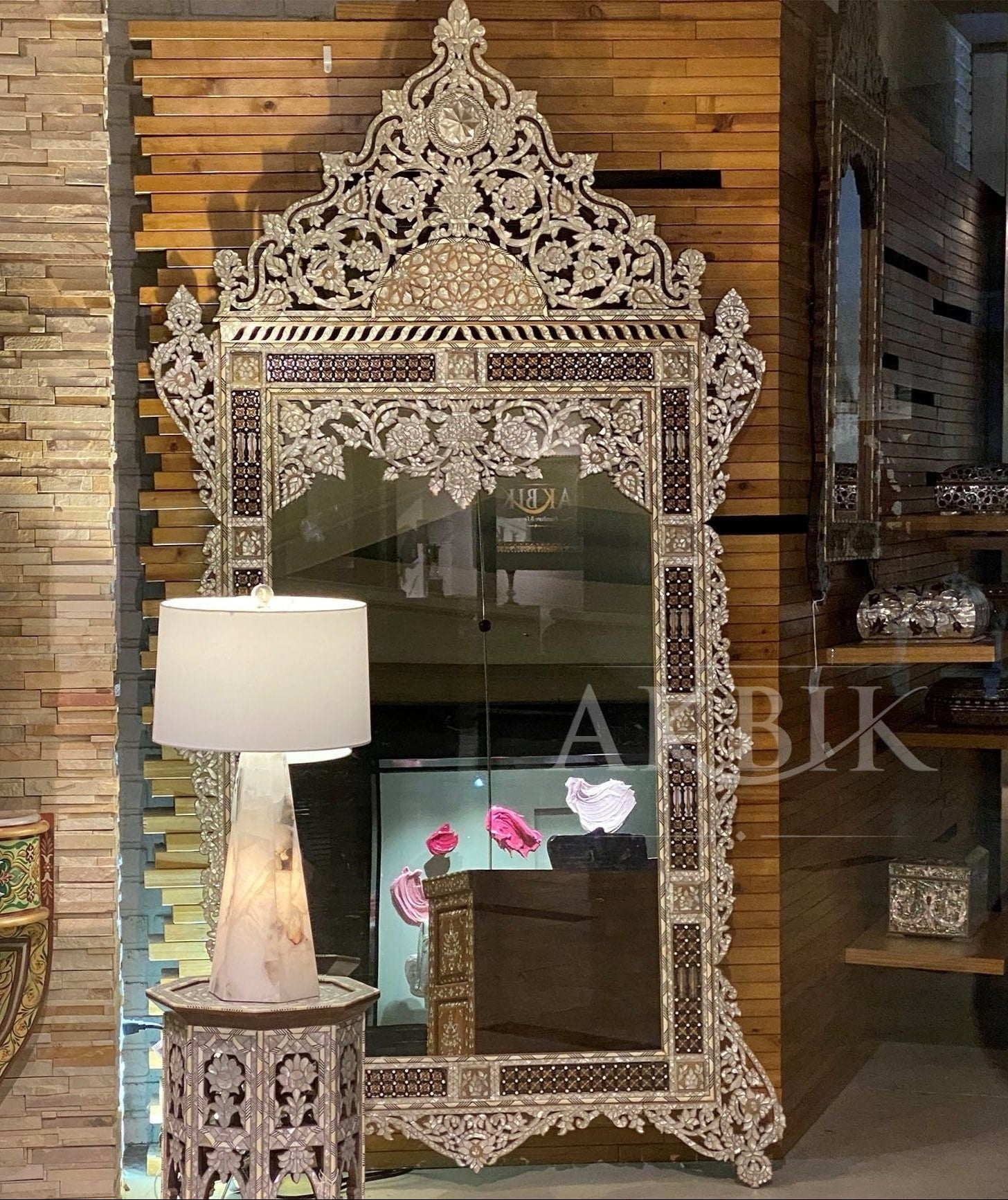 LAGONITA VINTAGE MIRROR - AKBIK Furniture & Design