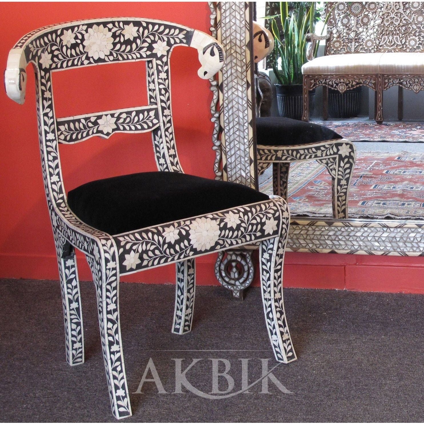 LUCY CHAIR - AKBIK Furniture & Design
